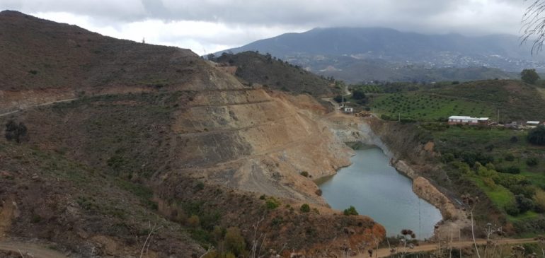 30 de Diciembre 2018. Sierra Alpujata NE visita a las minas de talco Por Fin y Tres Amigos. Aula museo de geología Málaga