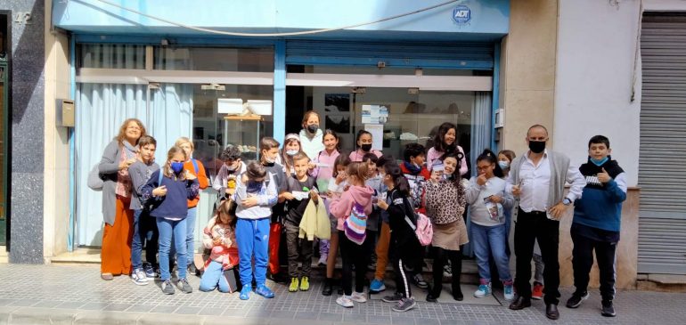 9 de Marzo 2022. Visita escolares CEIP Llanos de Torrox al Aula museo de geología Málaga